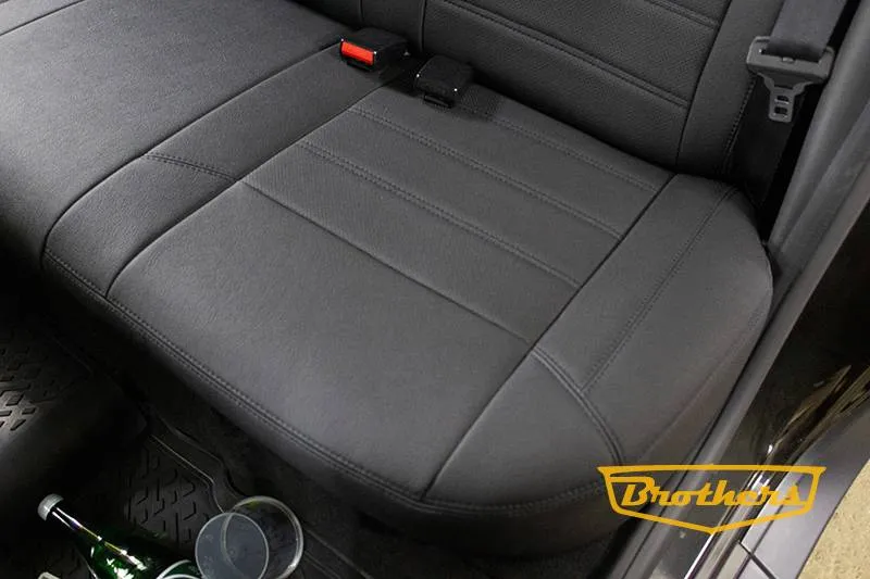 Фото чехлов на Дастер