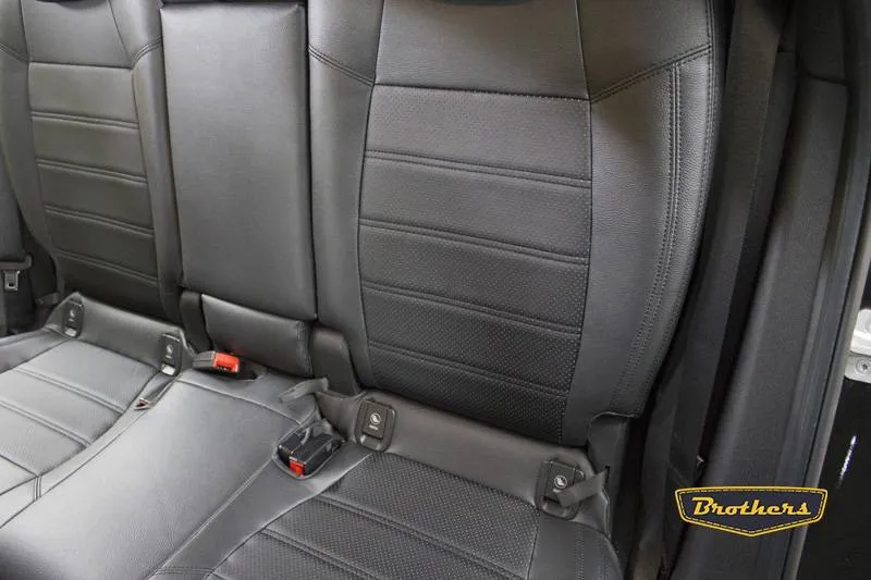 Установка чехлов BMW 2 серии Premium, строчка стандарт, серая