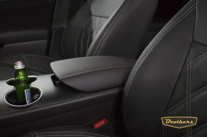 Установка чехлов серии Premium на Форд Мондео, строчка ромб, серая