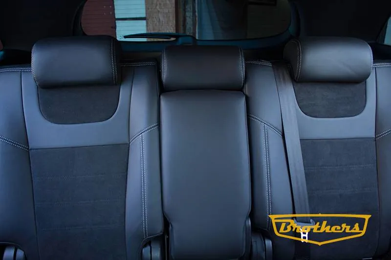 Появились авточехлы для Kia Sorento 2, серия Alcantara