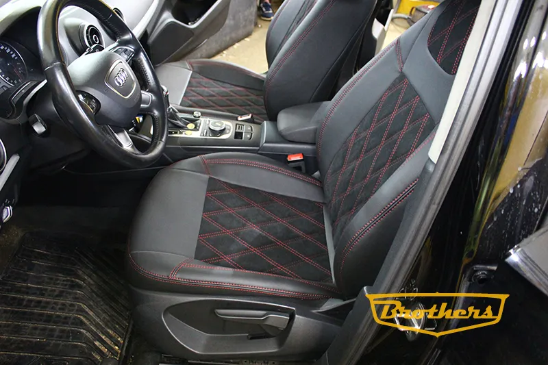 Чехлы на сидения Audi A3 III (8V) Рестайлинг серии "Alcantara", ромбы - красная строчка