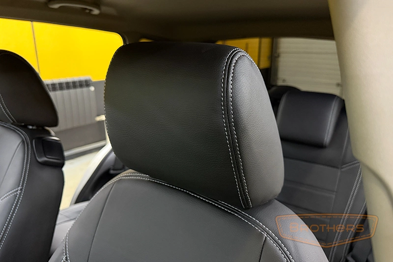 Чехлы на Ford Fusion I рестайлинг, (2005 - 2012) серии "Premium" - серая строчка Чехлы на Ford Fusion I рестайлинг, (2005 - 2012) серии "Premium" - серая строчка