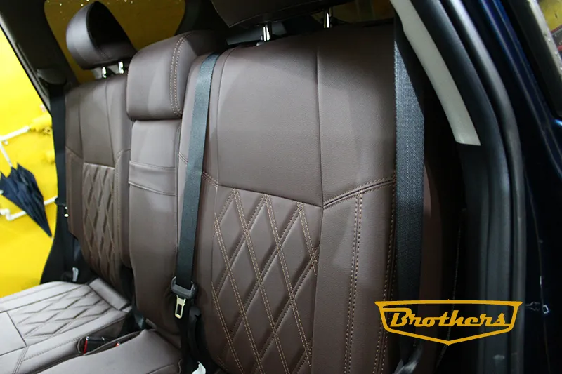 Чехлы на Toyota Land Сruiser Prado III, серии "Premium" шоколад - коричневая строчка