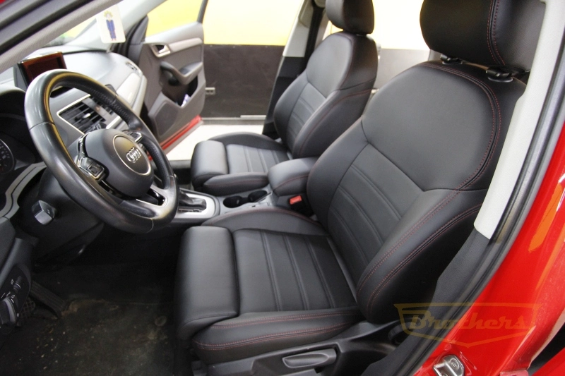 Audi Q3, серии "Premium" - красная строчка