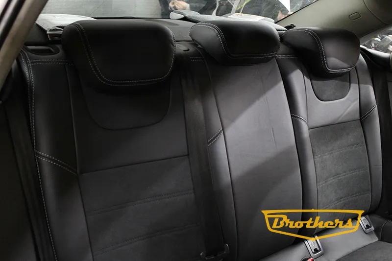 Чехлы на сидения Audi A3 III (8V) Рестайлинг серии "Alcantara Full" - серая строчка