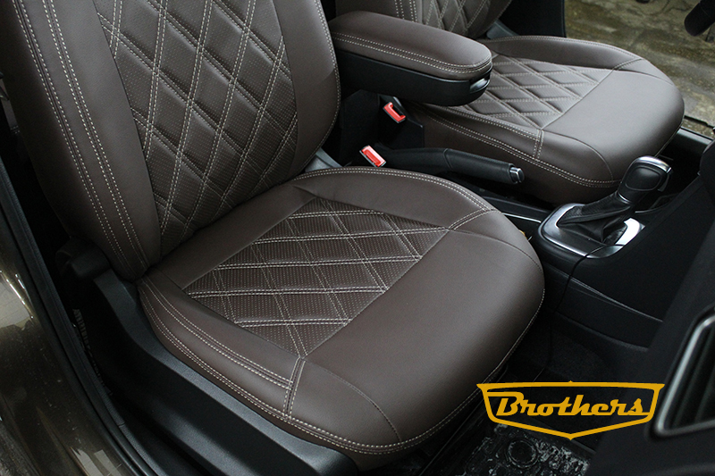 Чехлы на Volkswagen Polo (шоколад), серии "Premium" - бежевая строчка