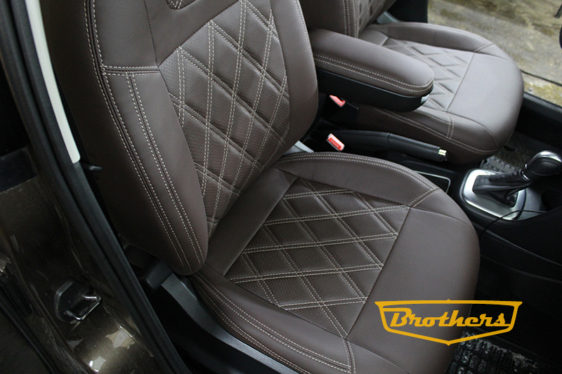 Чехлы на Volkswagen Polo (шоколад), серии "Premium" - бежевая строчка