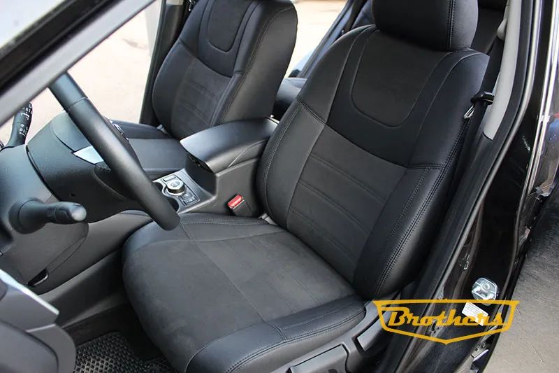 Чехлы на Nissan X-Trail T32, серии "Aurora" - с продленной алькантарой, черная строчка Чехлы на Nissan X-Trail T32, серии "Aurora" - с продленной алькантарой, черная строчка