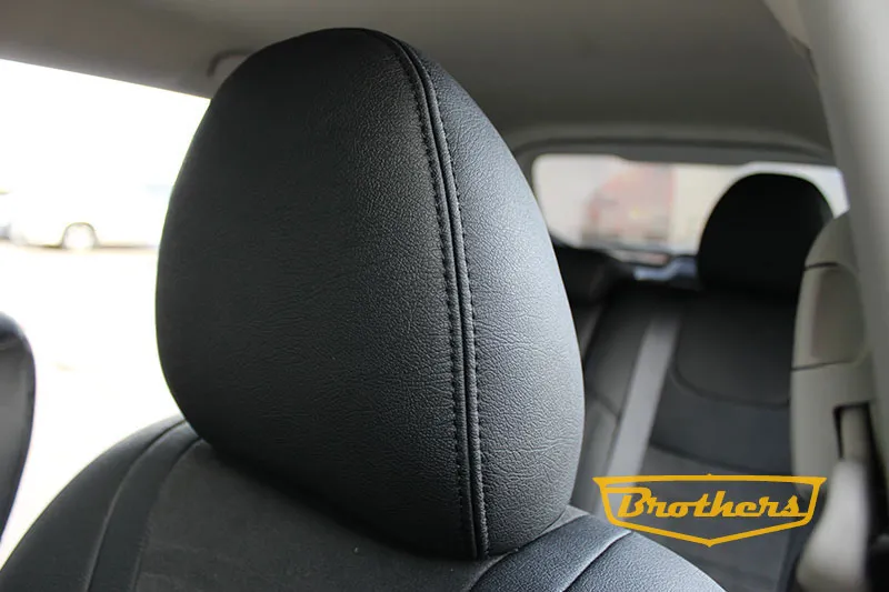 Чехлы на Nissan X-Trail T32, серии "Aurora" - с продленной алькантарой, черная строчка Чехлы на Nissan X-Trail T32, серии "Aurora" - с продленной алькантарой, черная строчка