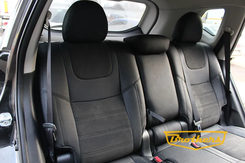 Чехлы на Nissan X-Trail T32, серии "Aurora" - с продленной алькантарой, черная строчка Чехлы на Nissan X-Trail T32, серии "Aurora" - с продленной алькантарой, черная строчка