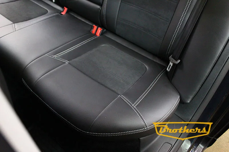 Чехлы на Volkswagen Passat B7, серии "Alcantara" (продление передних сидений) - серая строчка