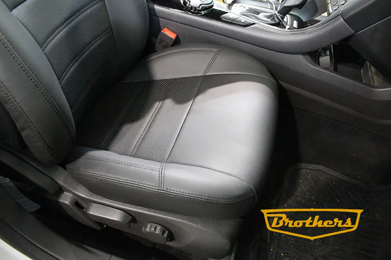 Чехлы на Ford Mondeo 5 Titanium, серии "Premium" - черная строчка