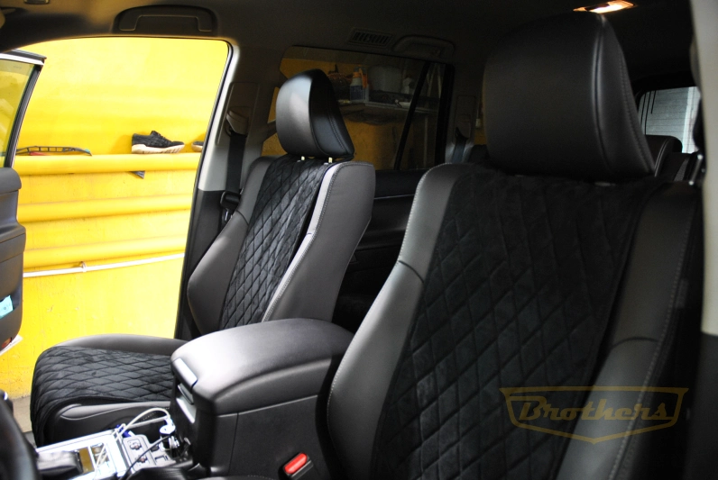 Накидки «Alcantara» ромбы, черная строчка