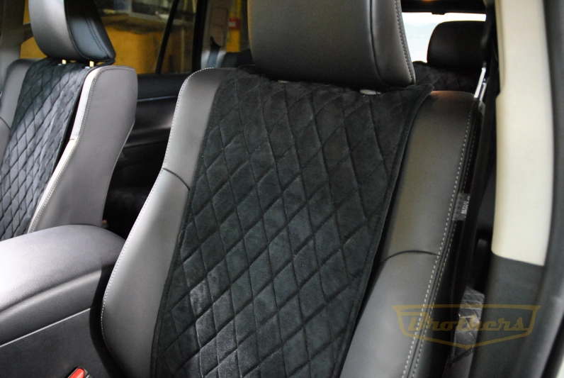 Накидки «Alcantara» ромбы, черная строчка