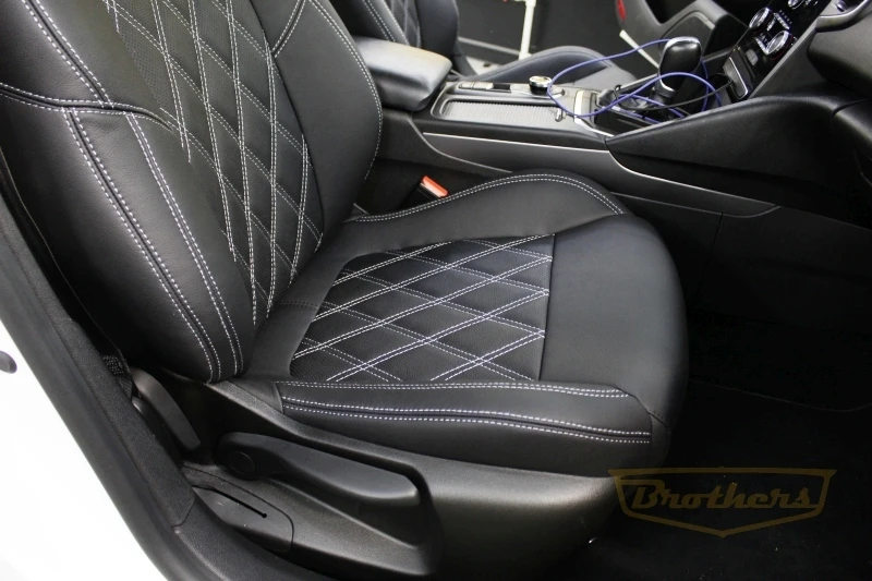 Чехлы на Renault Talisman (Универсал) серии "Aurora" - серая строчка, ромбы