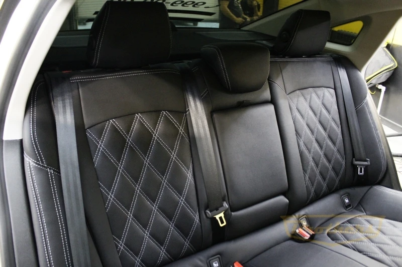 Чехлы на Renault Talisman (Универсал) серии "Aurora" - серая строчка, ромбы