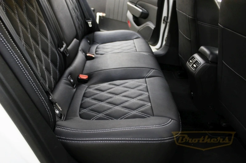 Чехлы на Renault Talisman (Универсал) серии "Aurora" - серая строчка, ромбы