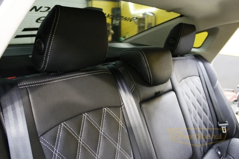 Чехлы на Renault Talisman (Универсал) серии "Aurora" - серая строчка, ромбы