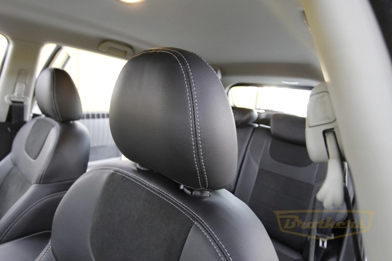 Чехлы на сидения Haval M6 II серии "Alcantara" - серая строчка