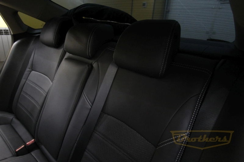 Чехлы на сидения Honda Civic 10 серии "Premium"- серая строчка