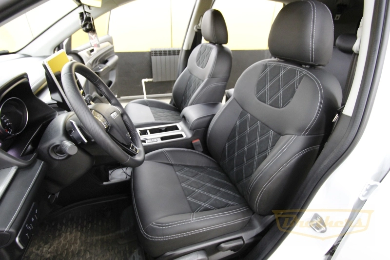 Авточехлы на сидения Хавал Haval M6 II серии "Alcantara" - серая строчка, ромбы