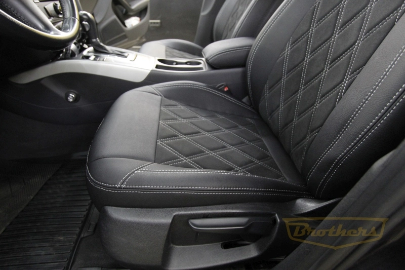 Чехлы на сидения Audi А4 (B8, рестайлинг) серии "Aurora" с алькантарой - серая строчка, ромбы (цельная спинка)