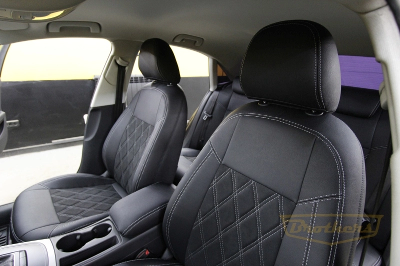 Чехлы на сидения Audi А4 (B8, рестайлинг) серии "Aurora" с алькантарой - серая строчка, ромбы (цельная спинка)