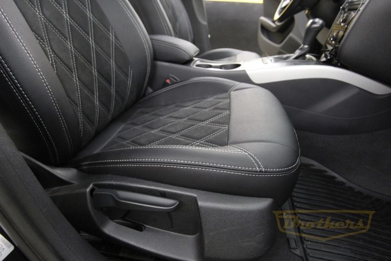 Чехлы на сидения Audi А4 (B8, рестайлинг) серии "Aurora" с алькантарой - серая строчка, ромбы (цельная спинка)