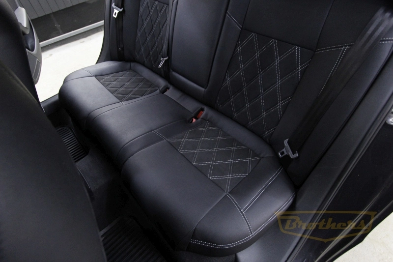 Чехлы на сидения Audi А4 (B8, рестайлинг) серии "Aurora" с алькантарой - серая строчка, ромбы (цельная спинка)