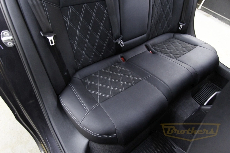 Чехлы на сидения Audi А4 (B8, рестайлинг) серии "Aurora" с алькантарой - серая строчка, ромбы (цельная спинка)