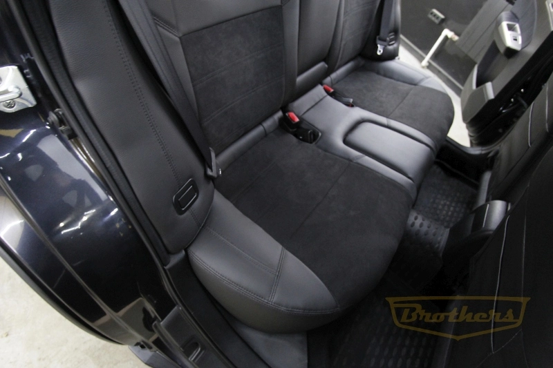 Чехлы на Subaru Forester 3 (SH), серии "Alcantara Full" - черная строчка