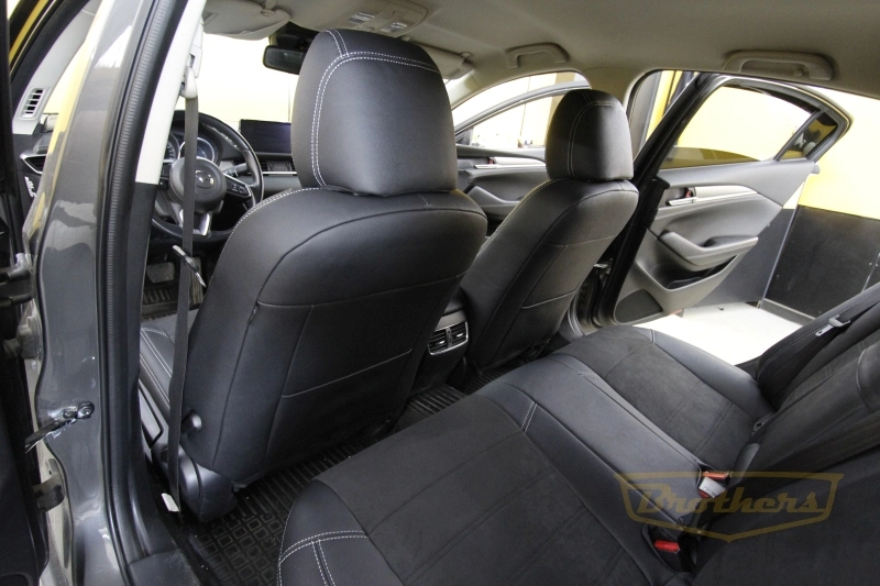 Чехлы на Mazda 6 III (GJ, рестайлинг)  серии "Aurora" - серая строчка, продление передних и задних сидений алькантарой