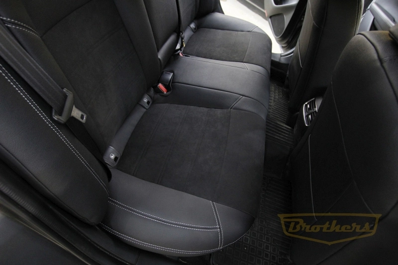 Чехлы на Mazda 6 III (GJ, рестайлинг)  серии "Aurora" - серая строчка, продление передних и задних сидений алькантарой