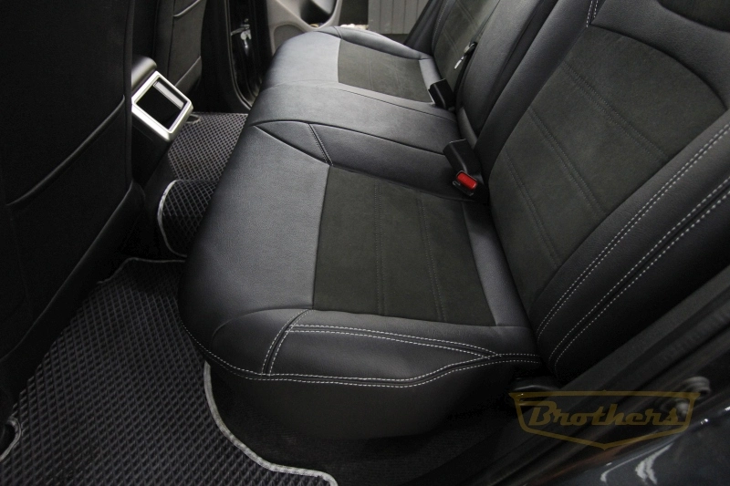 Авточехлы для Mitsubishi L200 V, рестайлинг серии "Aurora" - серая строчка, продление переднего ряда алькантарой