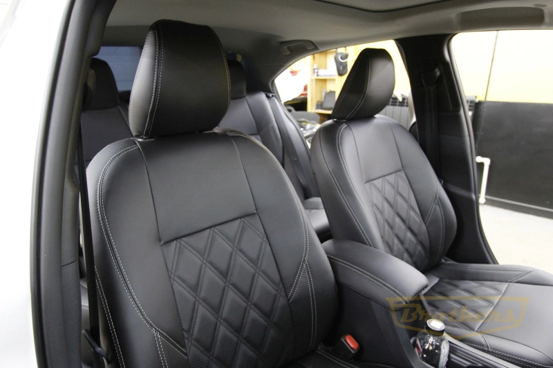 Авточехлы Toyota Corolla E210 серии "Premium" - серая строчка, ромбы