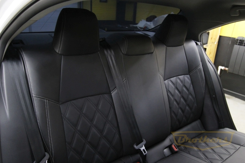 Авточехлы Toyota Corolla E210 серии "Premium" - серая строчка, ромбы