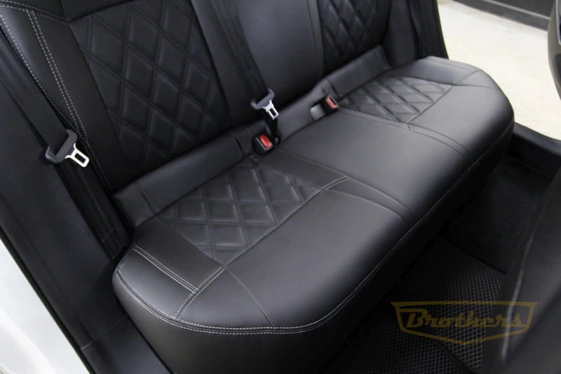 Авточехлы Toyota Corolla E210 серии "Premium" - серая строчка, ромбы