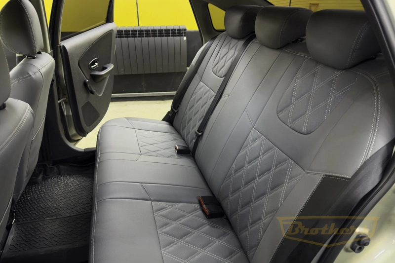 Чехлы на сиденья автомобиля Nissan Almera (Ниссан Альмера) G15, серии "Premium" - серая экокожа, черные вставки, ромбы