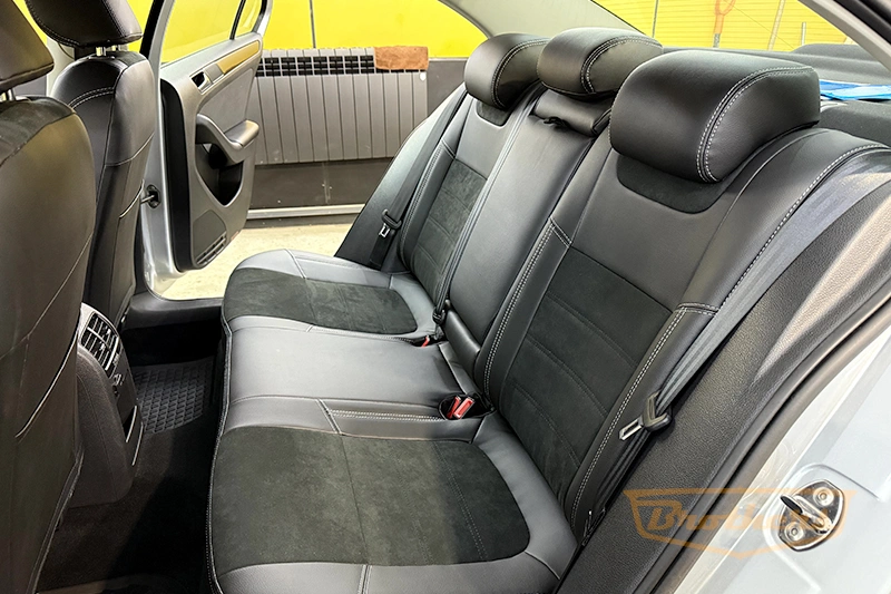 Чехлы на Volkswagen Jetta 6, (Comfort Line) серии "Alcantara Full" - серая строчка