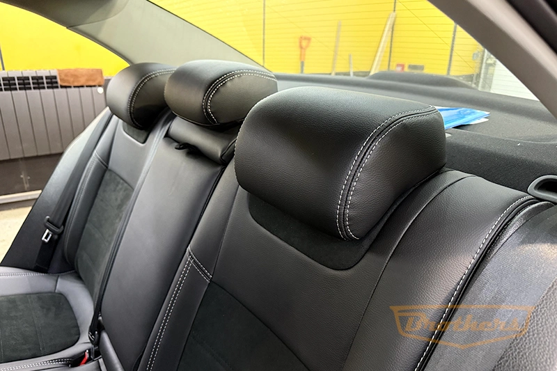 Чехлы на Volkswagen Jetta 6, (Comfort Line) серии "Alcantara Full" - серая строчка