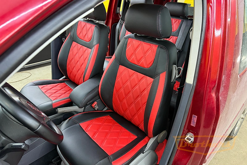 Чехлы из экокожи для Volkswagen Caddy 3 (2004 - 2010) серии "Premium" - красная строчка, красные вставки, ромбы