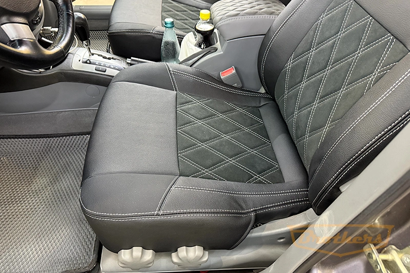 Автомобильные чехлы на сиденья Chevrolet Lacetti (с алькантарой), серии "Aurora" - серая строчка, ромбы
