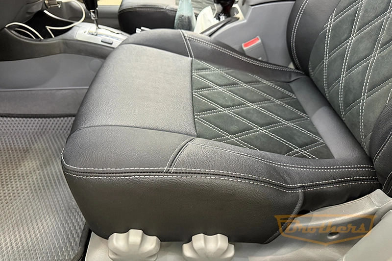 Автомобильные чехлы на сиденья Chevrolet Lacetti (с алькантарой), серии "Aurora" - серая строчка, ромбы