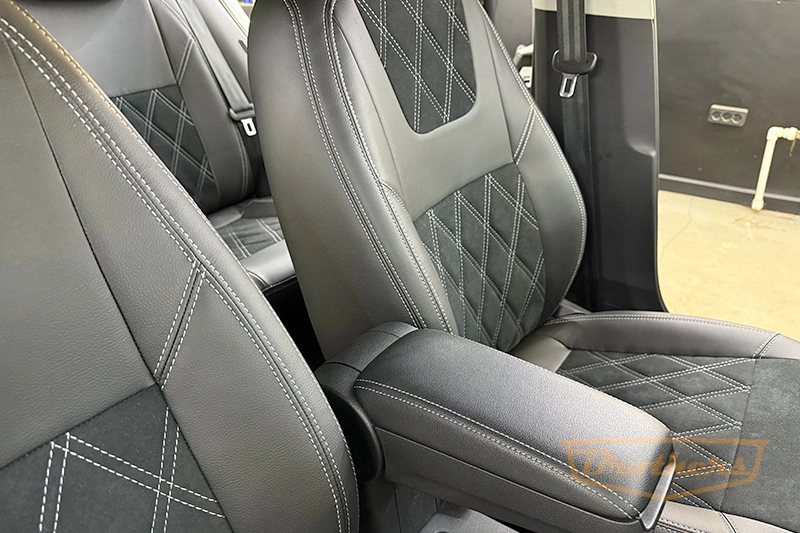 Чехлы на Skoda Rapid, серии "Alcantara" - серая строчка, продление передних сидений, ромбы