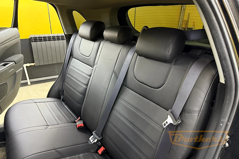 Чехлы на Mitsubishi ASX, серии "Premium" - черная строчка