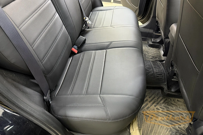 Чехлы на Mitsubishi ASX, серии "Premium" - черная строчка