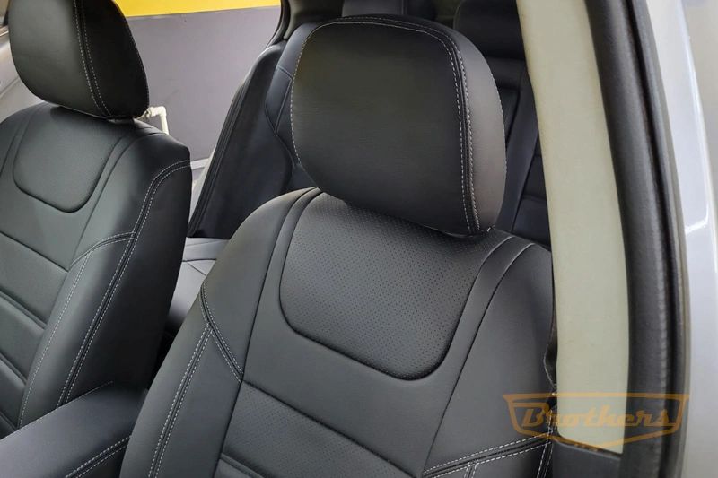 Авточехлы для сидений автомобиля Митсубиси Лансер 10, серии "Premium" - серая строчка (без бананов)