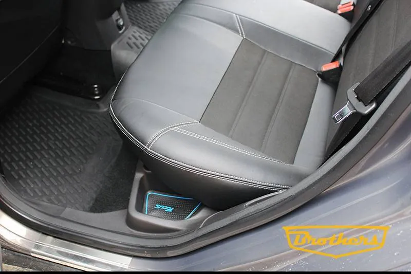 Алькантара чехлы на Фокус 3 от Бразерс Тюнинг