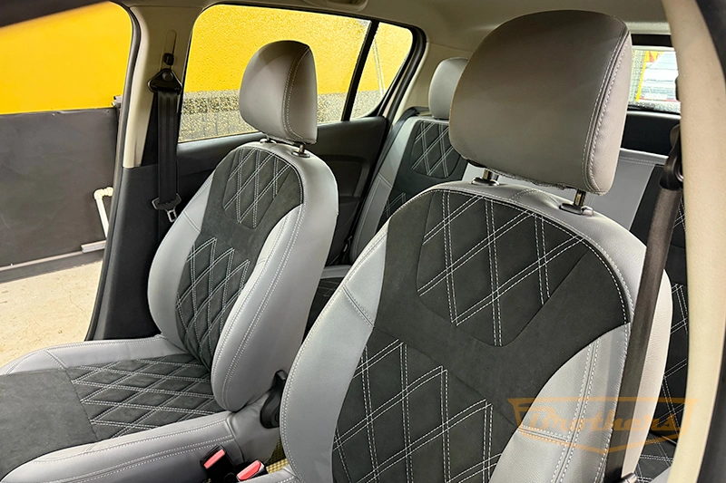 Авточехлы для Renault Sandero 2 серии "Alcantara" - серая эко-кожа, серая строчка, ромбы, продление алькантары