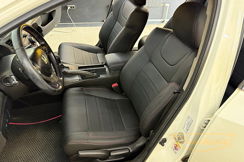 Авточехлы для Honda Accord (Хонда Аккорд) 8, серии "Premium" - красная строчка